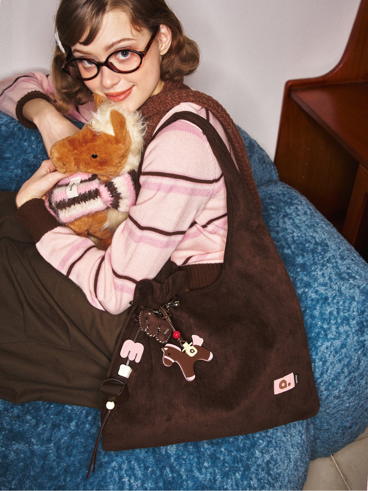 The Happy Puff Bag: The Slouch That Goes Everywhere