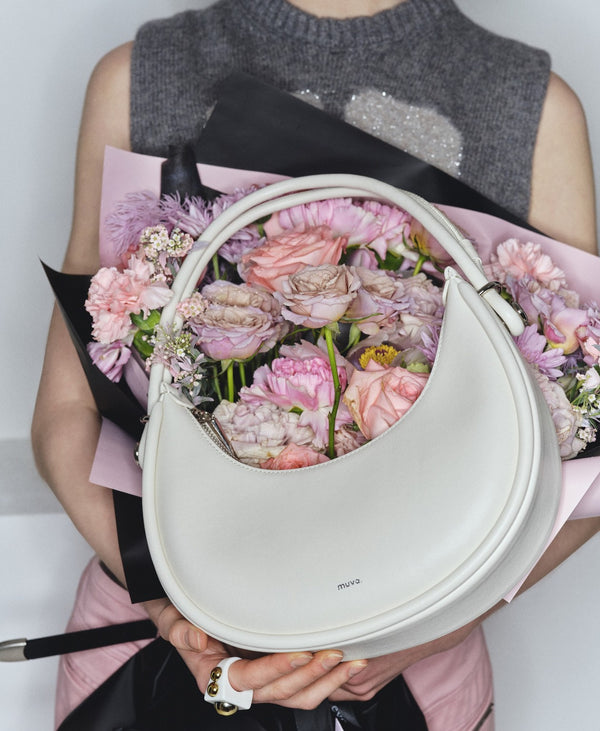Companion Sway Shoulder Bag · Milkshake White