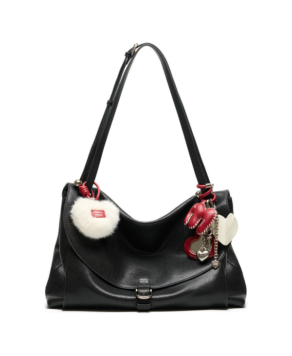 Paradise Pleat Shoulder Bag · Black