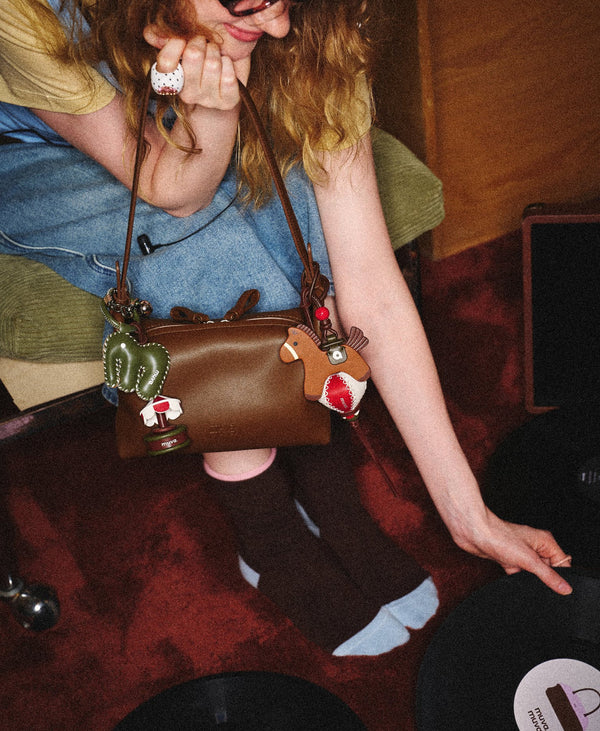 Bakery Mini Pillow Bag · Leather · Caramel Brown