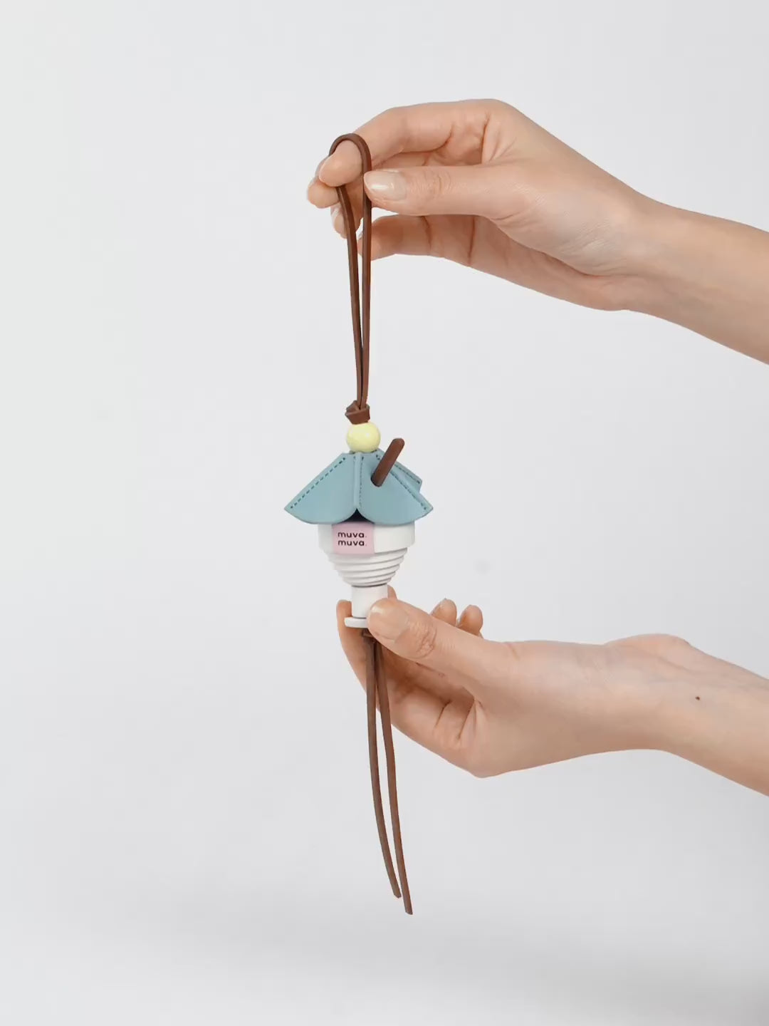 Summer Cocktail Charm video