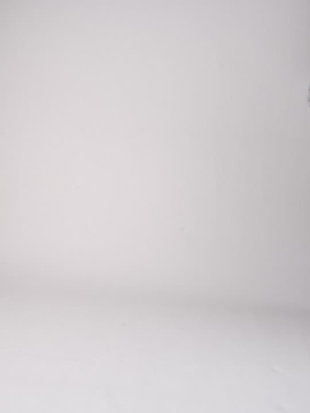 ZhuZhu Woven Shoulder Bag · Pearl video